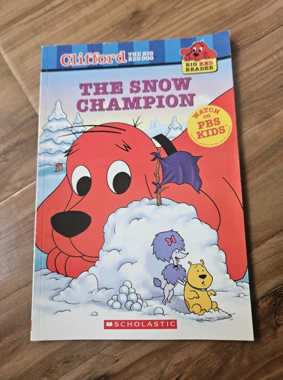 Scholastic Clifford The Snow Champion - Red, Blue, Purple